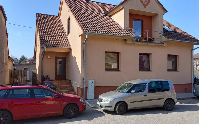 5izb. dom Jaslovské Bohunice na prenájom