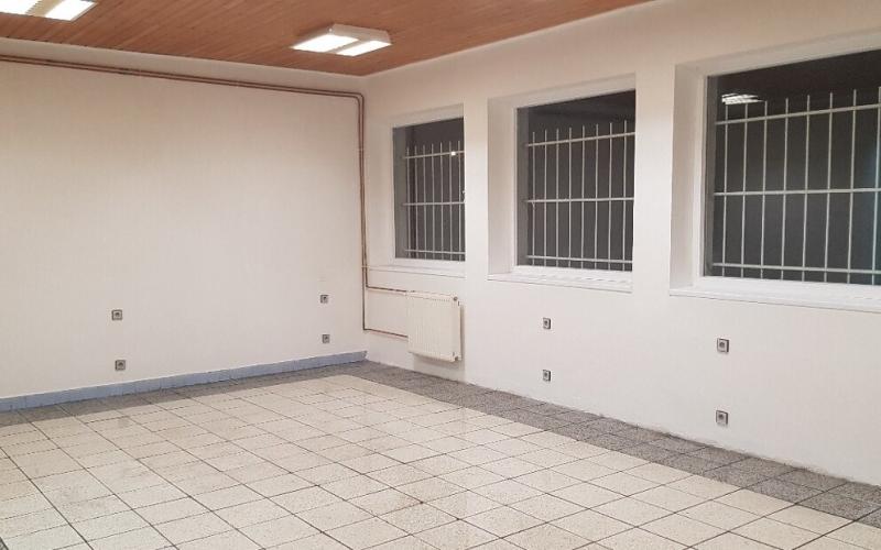 NA PRENÁJOM Obchodné - skladové priestory v obci Dojč