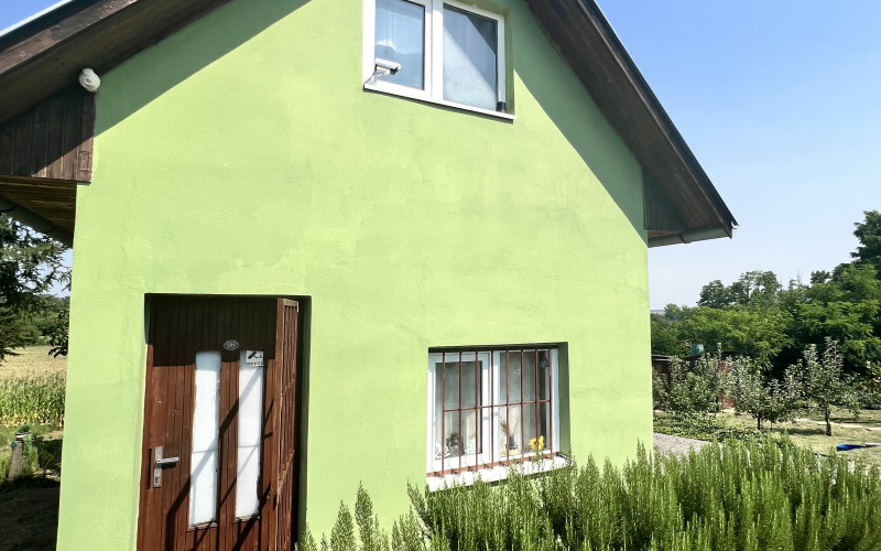 Murovaná chata Vráble