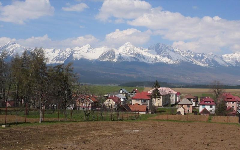 PREDAJ: veľký 2 poschodový rodinný dom Šuňava s výhľadom na Vysoké Tatry
