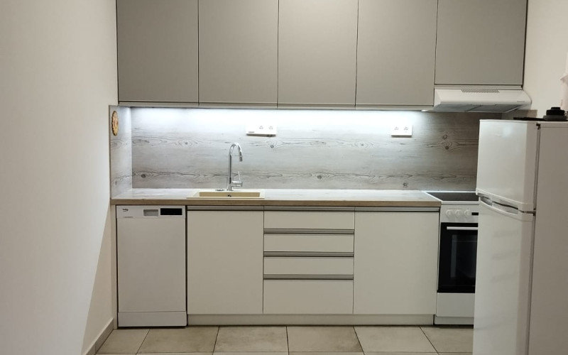 PREDAJ 2izbový byt Rajka.