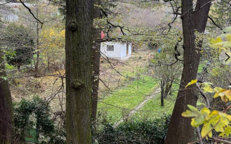 Predaj záhrada s chatou ,Rača Pekná cesta