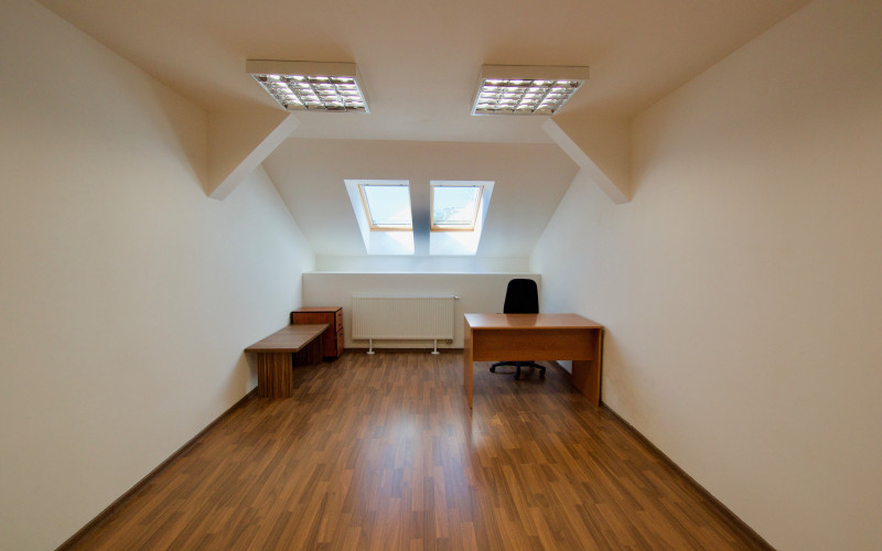 Na prenájom kancelária 21 m², Moyzesova ul., Košice-Staré Mesto