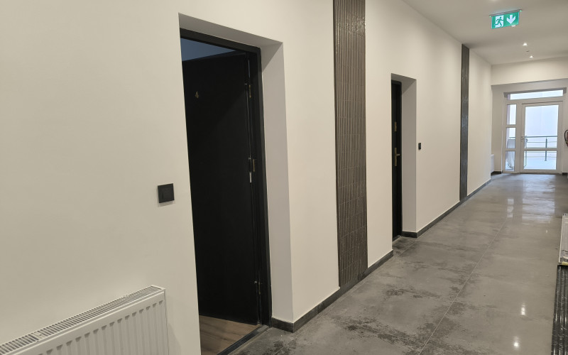 Prenájom 3 izbový byt s veľkou terasou