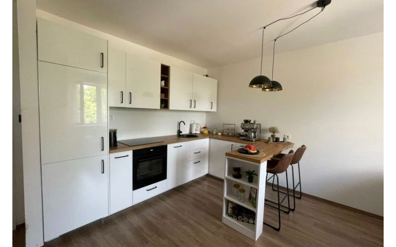 PRENÁJOM 1izbový byt Rajka