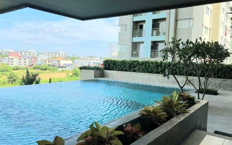 Thajsko-North Pattaya-Sukhumvit-2 izbový byt s nájomníkom