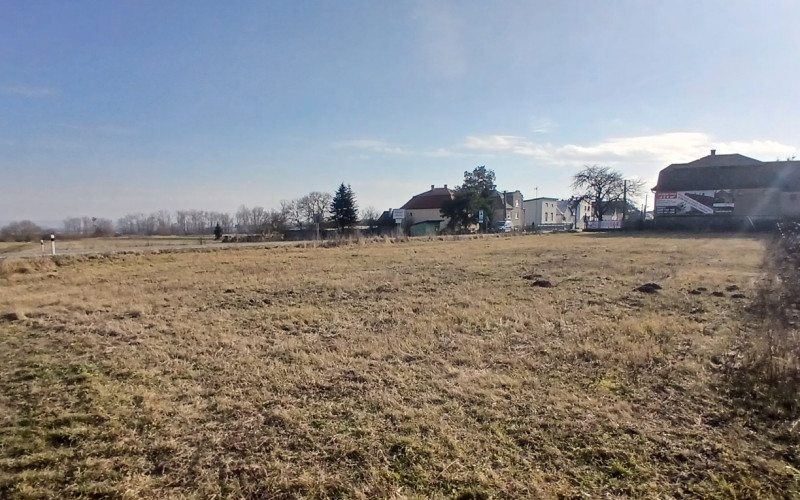 Na predaj - investičný pozemok v obci Sečovská Polianka