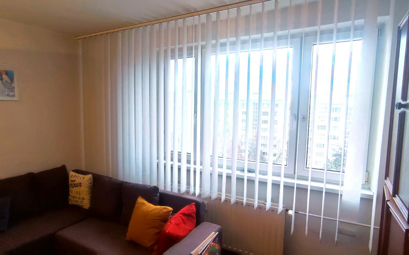 Na predaj priestranný 4 izbový byt s loggiou, ulica Bauerova.