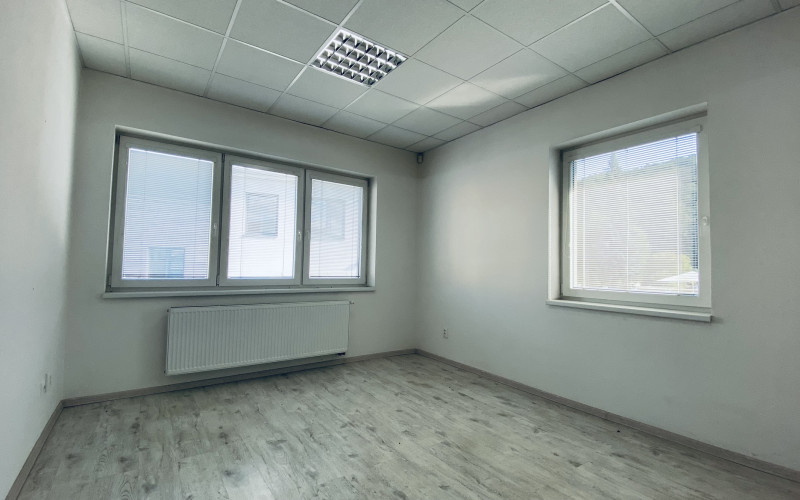 PRENÁJOM priestorov na kancelárie, služby Sabinov