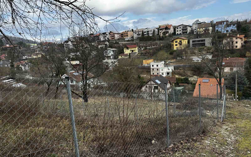 Pozemok v rekreačnej lokalite Košice - Sever, Čermeľ , Suchodolinská ul. , elektrina pred pozemkom