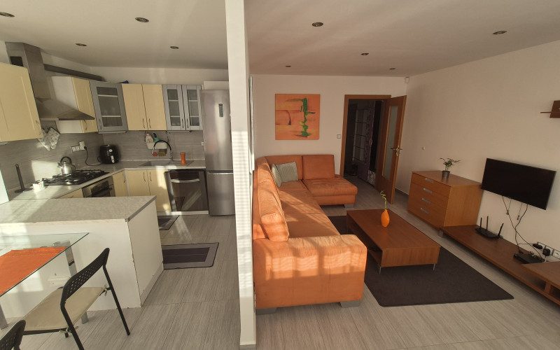 Prenájom 3 izbový  byt komplet zariadený