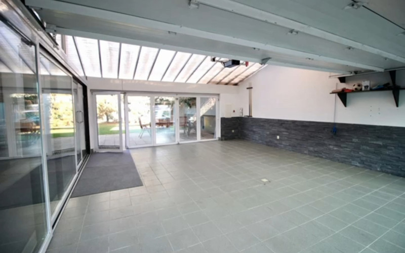 Prenájom 8i dom,Nové Mesto,sauna,zimná záhrada,6xparking