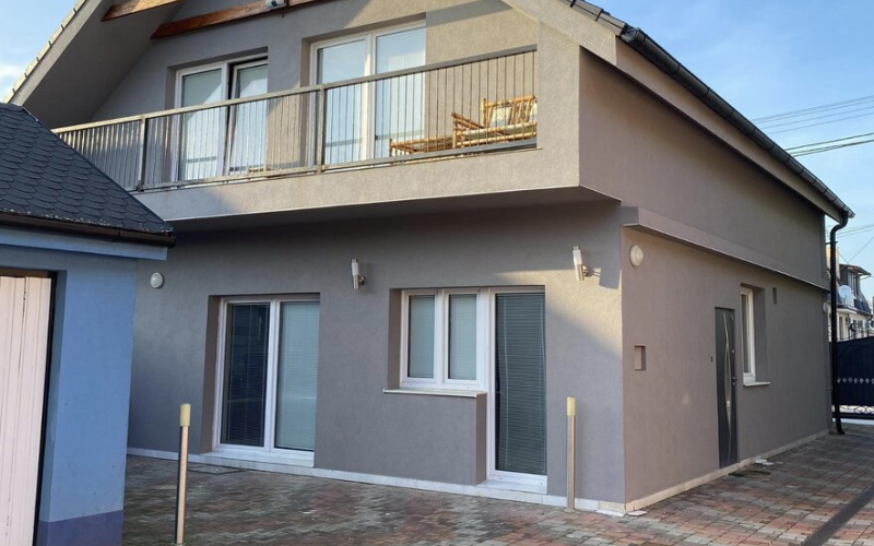 Rodinný dom na PRENÁJOM - VRAKUŇA