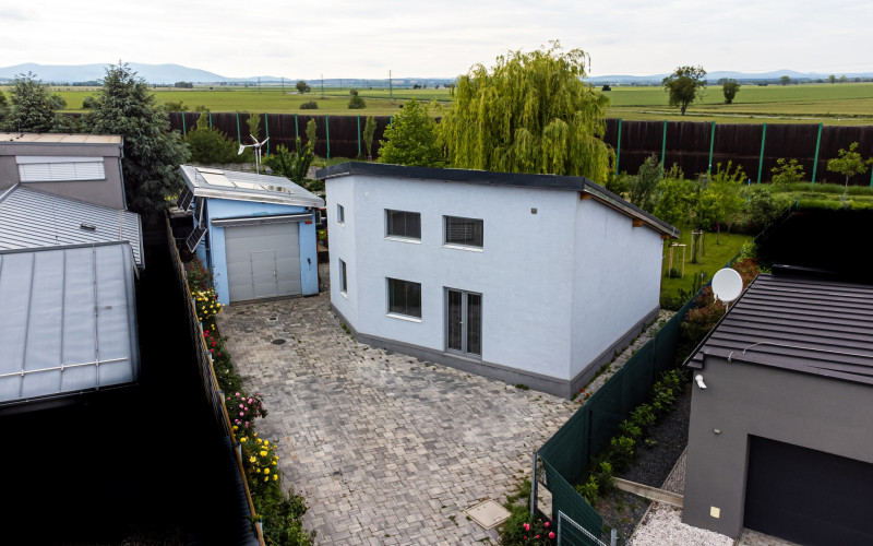 Exkluzívne na predaj rodinný dom v Trnave na Peknom Poli