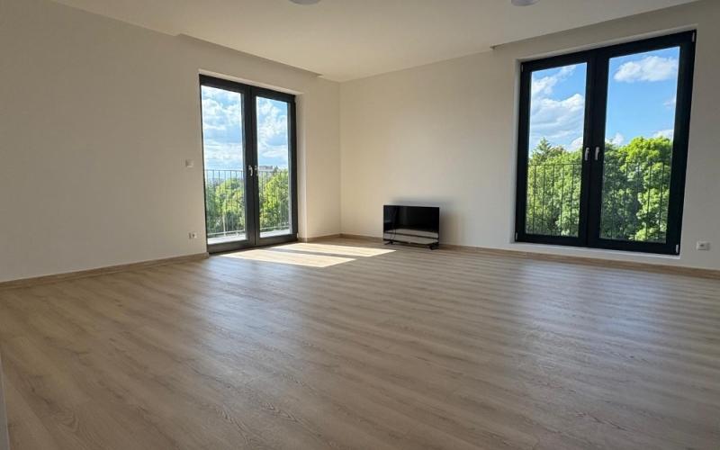 Na prenájom 2-izbový byt v novostavbe