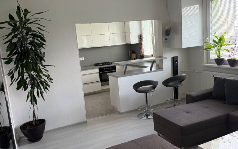 NA PREDAJ 3-izbový byt s loggiou - PREŠOV