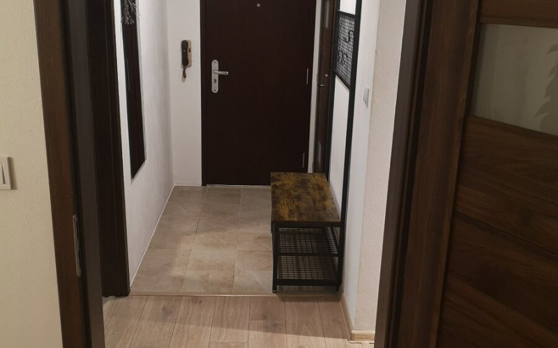 Ponúkame na prenájom 3 izbový byt