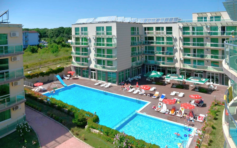 Apartmán 2+kk s balkónom a bazénom Sarafovo-Bulharsko