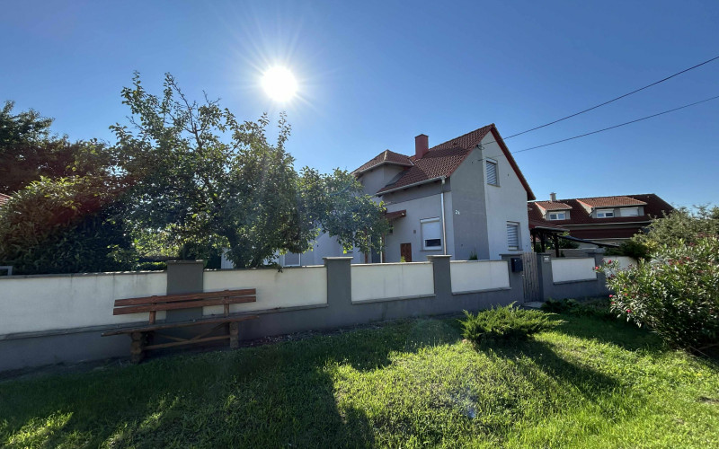 PREDAJ 5izbový rodinný dom Rajka