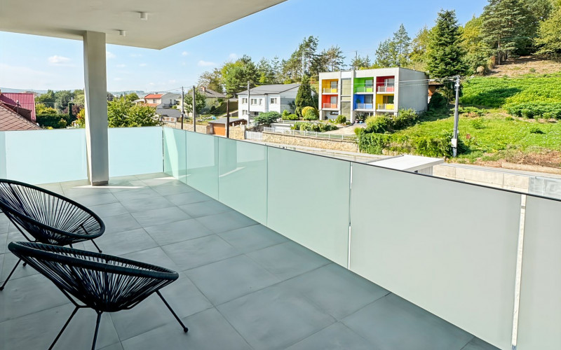 NA PRENÁJOM - Štýlový 4 izbový byt - Šidlovec