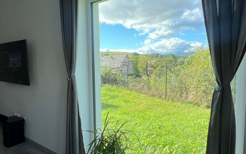 NA PREDAJ - Rodinný dom v obci Záhradné