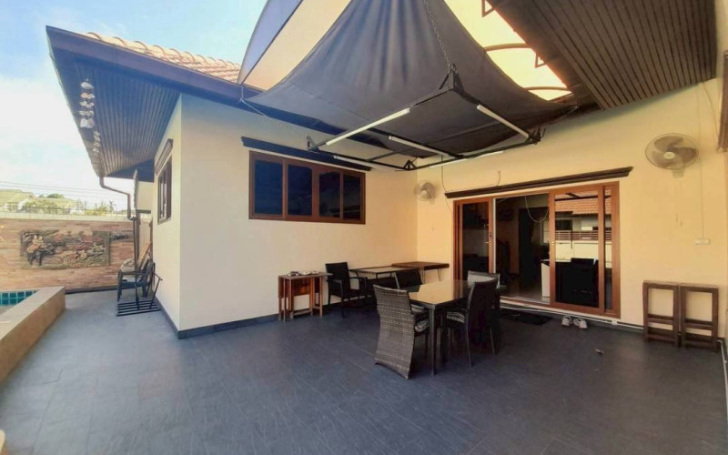 4 izbová vila s bazénom v Thajsku-Pattaya