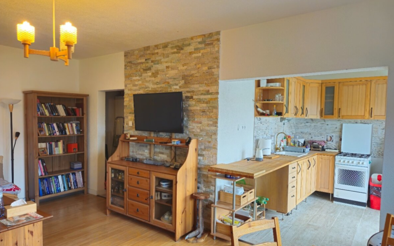 2-izb. byt s balkónom na predaj | ASTROVÁ, BA II