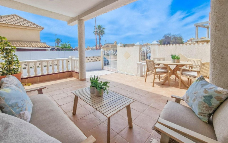 Rodinný dom 3+kk Torrevieja-Los Frutales, Španielsko