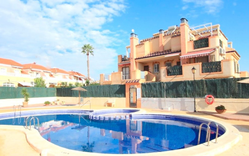 Apartmán 3+1 Orihuela Costa-La Zenia, Španielsko