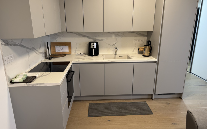 2-izb. byt s terasou na prenájom | ZWIRN, BA II