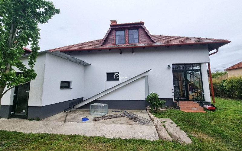 PREDAJ rodinný dom Levél