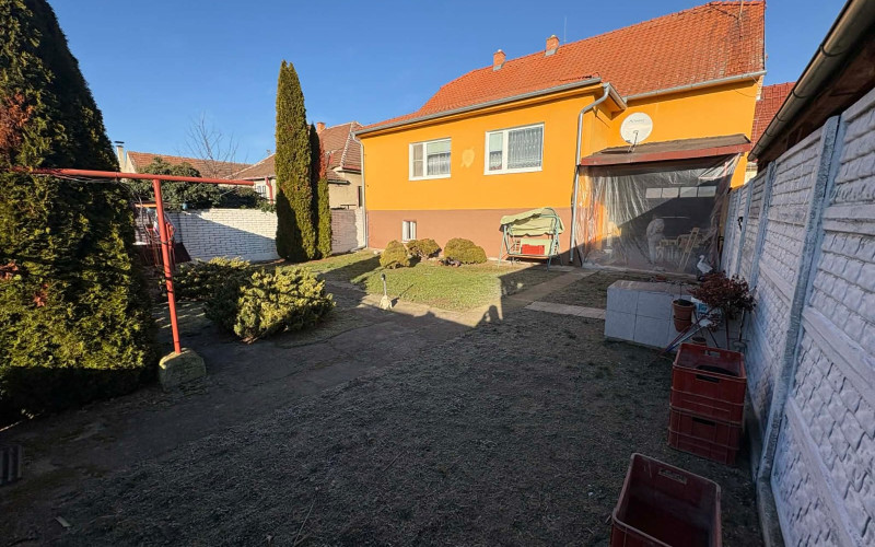 Na predaj rodinný dom v obci Brodské