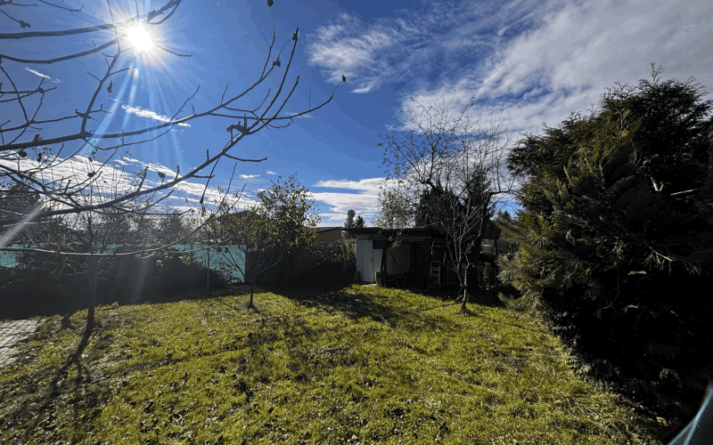 Pozemok s chatami na predaj | HRUBÉ LUKY, STUPAVA