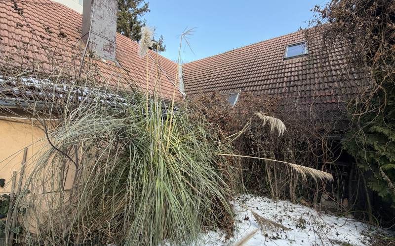 Rodinný dom/Komerčný objekt na predaj, VRAKUŇA