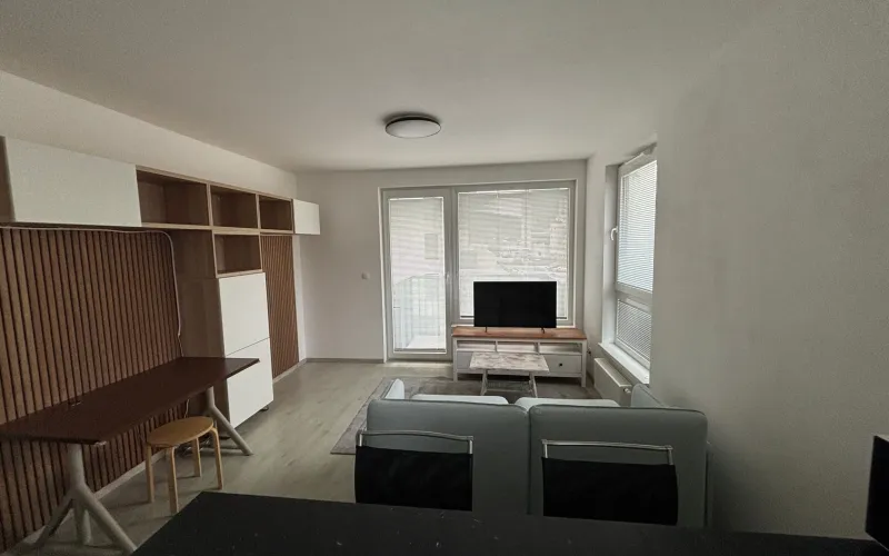 L&P | Prenájom 2-izbového bytu s parkovaním