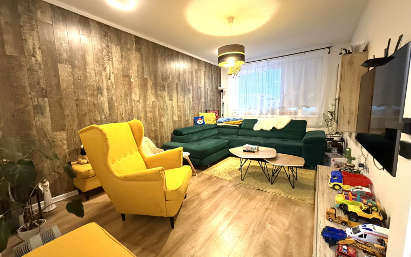 2-iz. byt po kompletnej rekonštrukcii v Dojči okres Senica