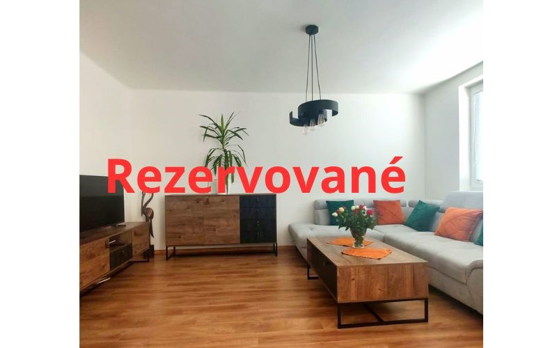 Kompletne zrekonštruovaný 3-izbový byt s balkónom v TOP lokalite Trenčín – Sihoť