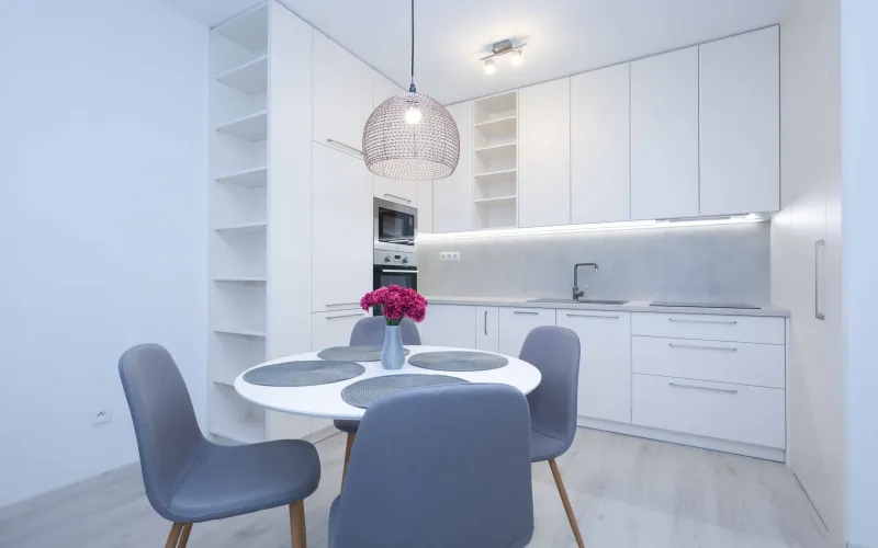 L&P | Prenájom moderného 2-izbového bytu s loggiou