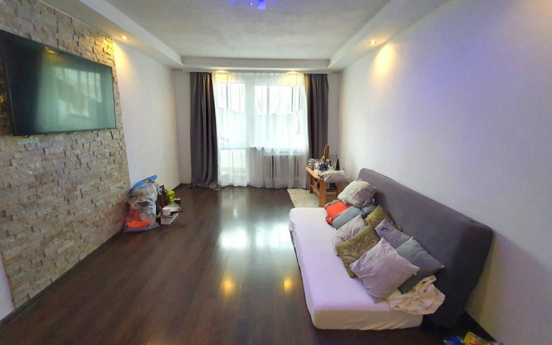 PREDAJ: 4 izb. byt 76 m2 + loggia kompletná rekonštrukcia