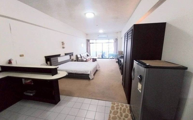 Thajsko-Pattaya-veľký apartmán-štúdio-Jomtien Complex Condo