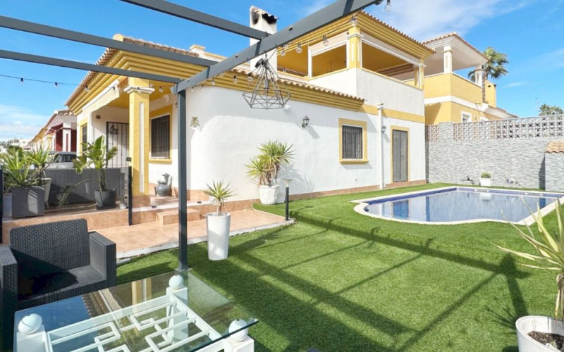 Dom 3+1 Orihuela Costa-Vistabella Golf, Španielsko