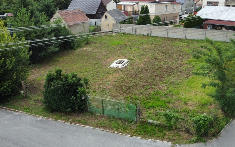 Na predaj stavebný pozemok v obci Borský Mikuláš