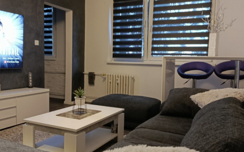 NA PREDAJ, zrekonštruovaný 2-izb. byt, BA IV