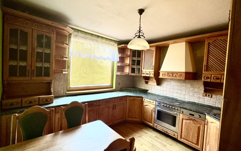 Na predaj - priestranný 3 izbový byt s balkónom - Humenné