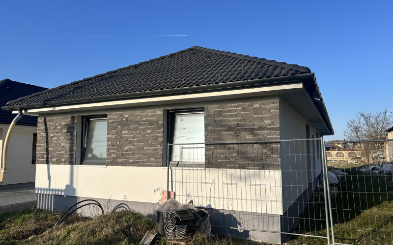 PREDAJ rodinný dom Rajka