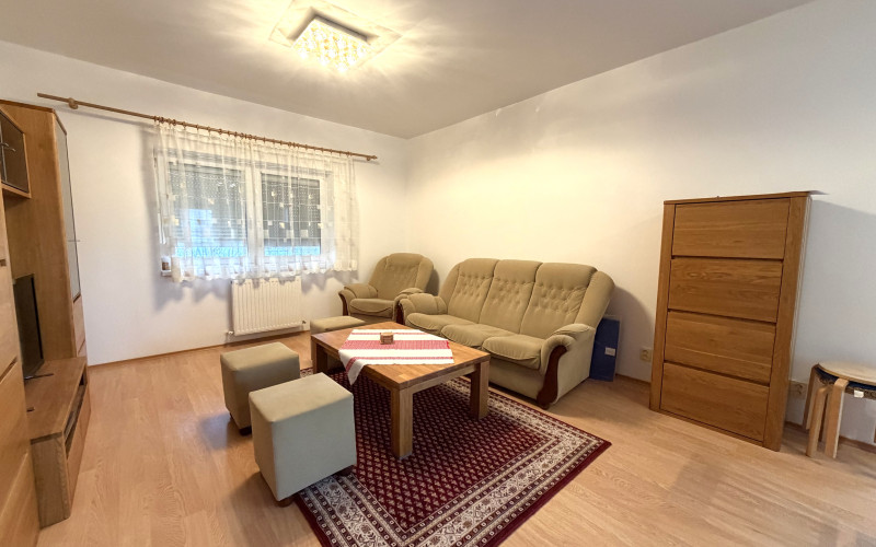 Na predaj  2iz. byt s garážou a záhradou v Bielom Kostole