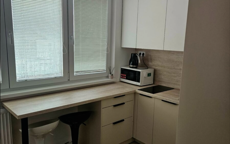 Moderný 1-izbový byt s loggiou a klimatizáciou -Terasa,