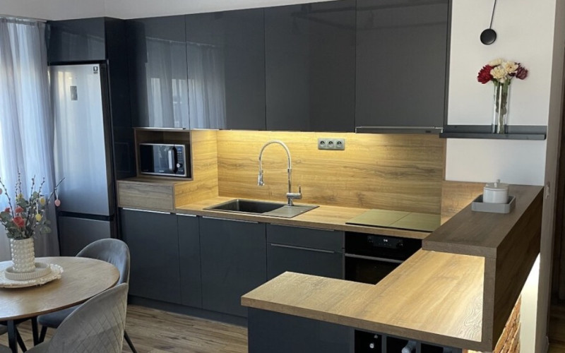 ŠTÝLOVÝ 3 izbový byt v novostavbe - NÁMESTIE IGLOVIA