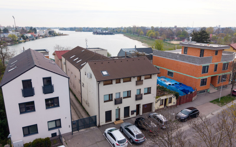 Bytový dom v Senci na predaj-9 bytov-pri Slnečných jazerách