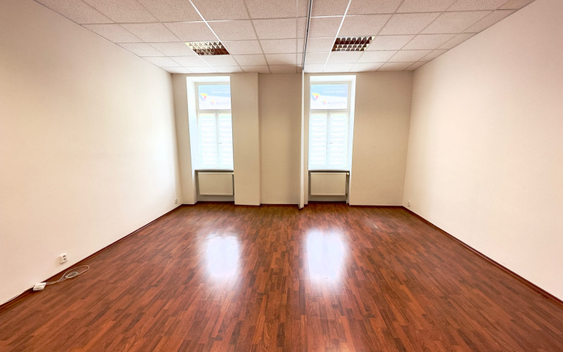 Prenájom kancelárie 41 m² – Moyzesova, Košice